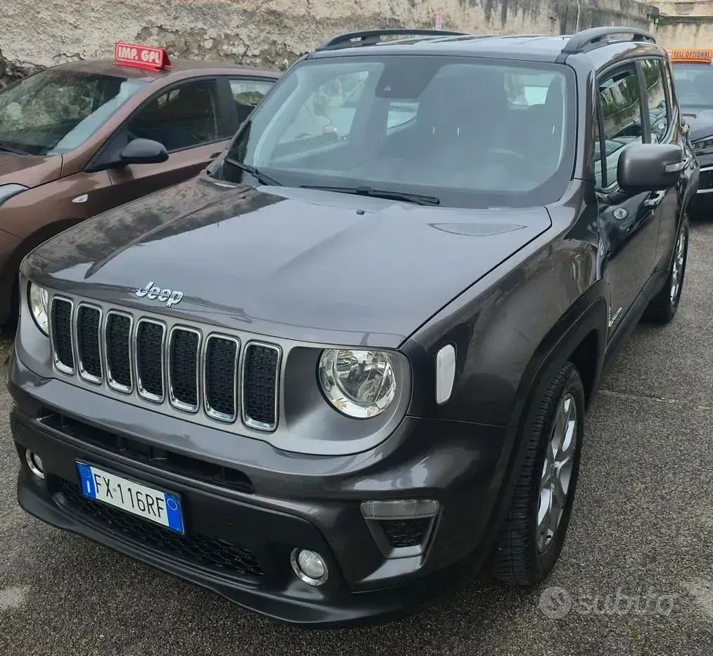 Usata Jeep Renegade Limited 120 CV (88 kW) 2019 Grigio SUV