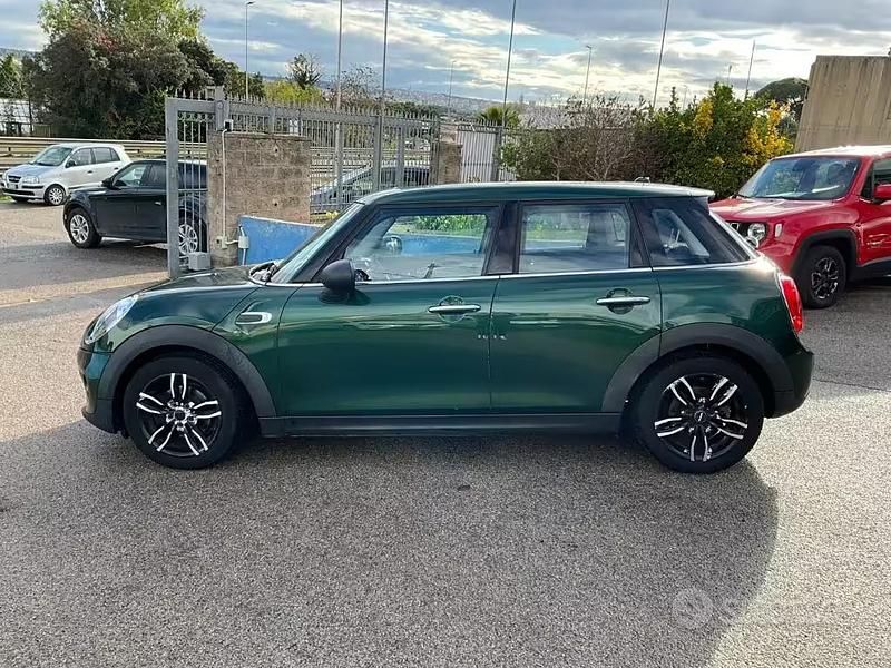Usata Mini ONE 95 CV (69 kW) 2015 Verde Utilitaria