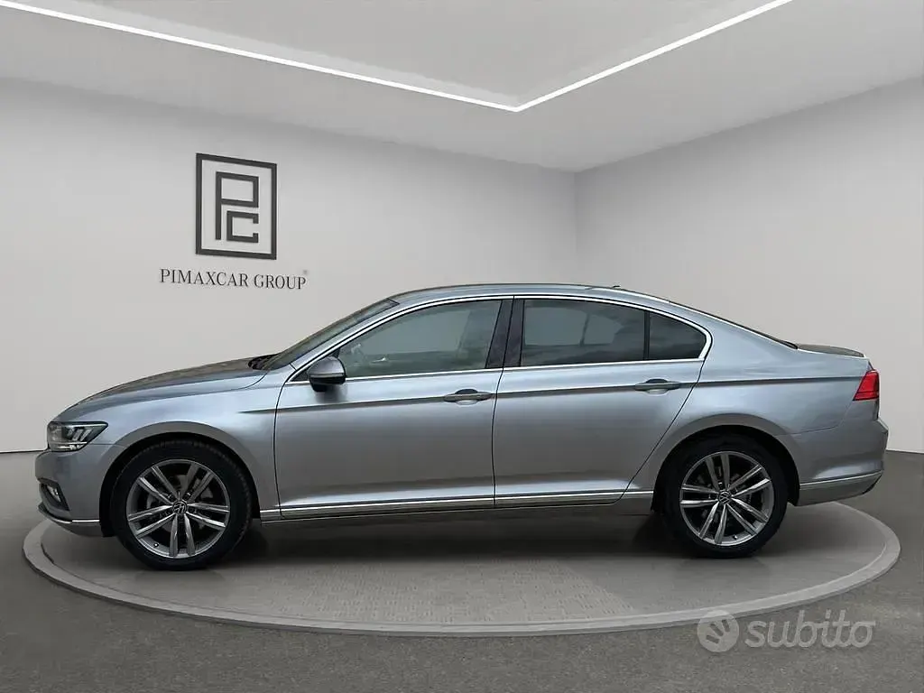 Usata VW Passat Executive 150 CV (110 kW) 2020 Other Berlina