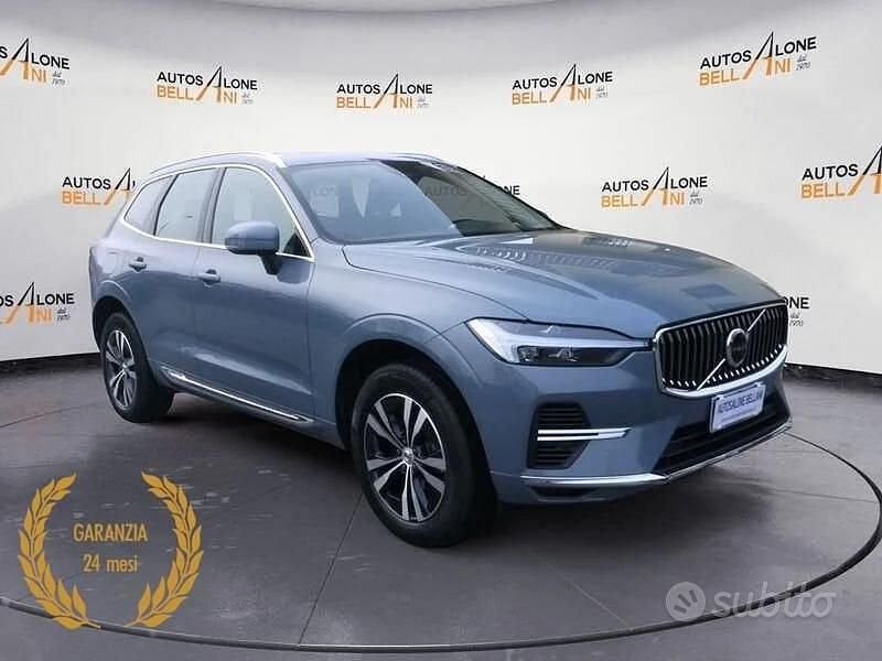 Grigio Usata 2022 Volvo XC60 Core SUV | 38.900 € (Super prezzo) - Immagine 1/4