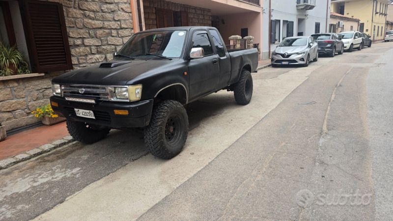 Nero Usata 1990 Toyota 4 Runner SUV | 11.500 € - Immagine 1/4