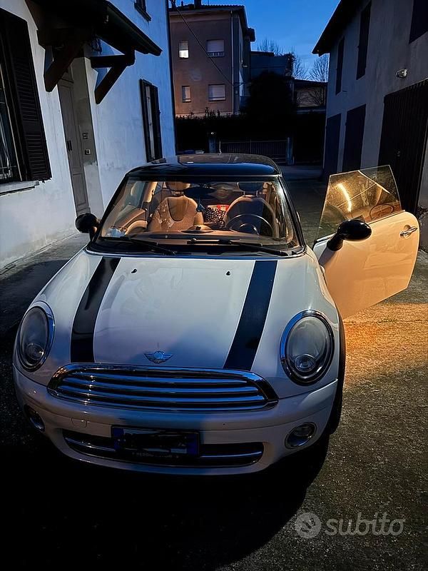Usata Mini Cooper D Pepper 109 CV (80 kW) 2009 Utilitaria