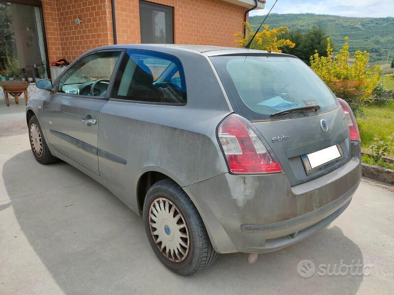 Usato 2006 Fiat Stilo 1.9 Diesel 120 CV (750 €)