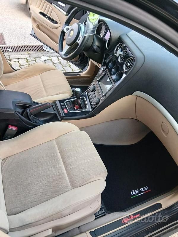 Usata Alfa Romeo 159 150 CV (110 kW) 2009 Nero Berlina