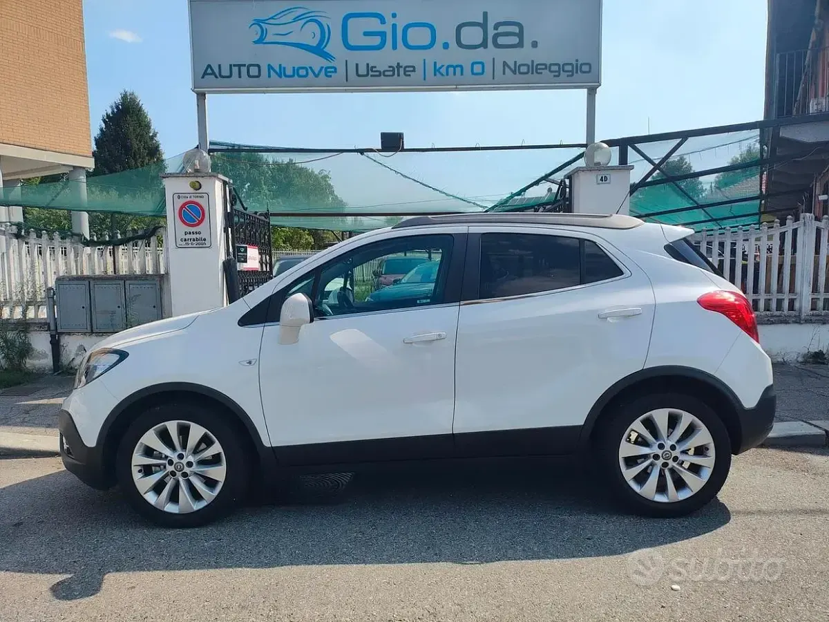 Usata Opel Mokka 116 CV (85 kW) 2016 Bianco SUV