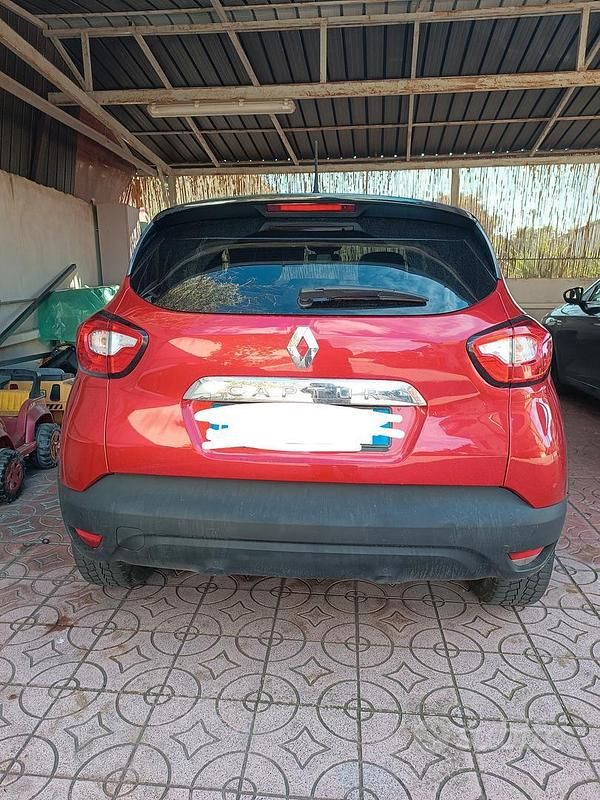 Usata Renault Captur 120 CV (88 kW) 2016 Rosso SUV