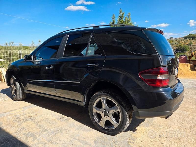 Usata Mercedes ML320 224 CV (164 kW) 2005 SUV