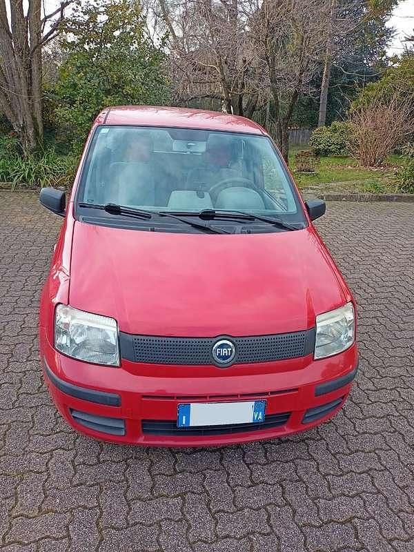 Usata Fiat Panda Active 75 CV (55 kW) 2004 Rosso Utilitaria