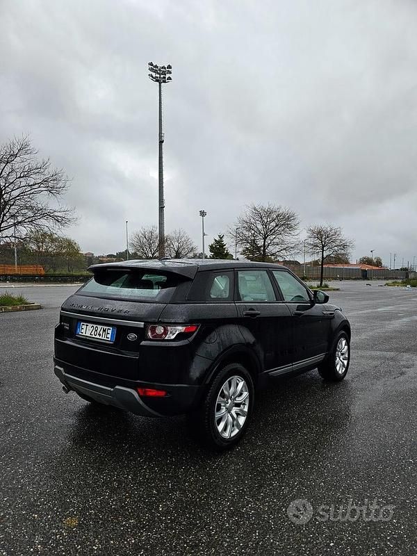 Usata Land Rover Range Rover evoque Prestige 150 CV (110 kW) 2014 Nero SUV