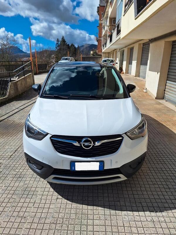 Usato 2019 Opel Crossland X 1.2 Benzin 110 CV (12.500 €)