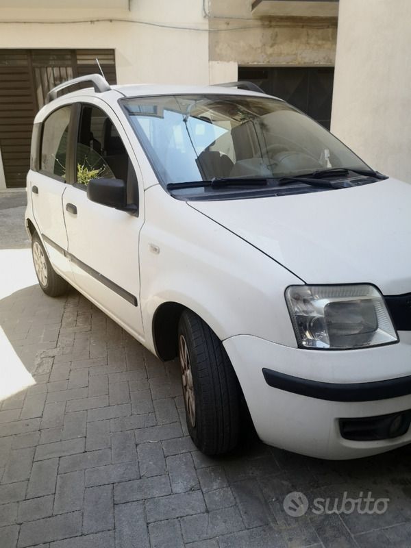 Usata Fiat Panda Active 54 CV (39 kW) 2009 Bianco Utilitaria