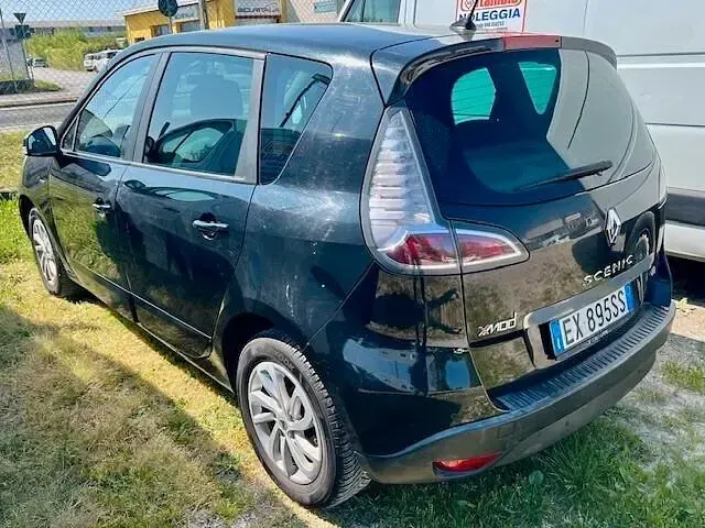 Usata Renault Scenic E-Tech 110 CV (80 kW) 2014 Nero Monovolume