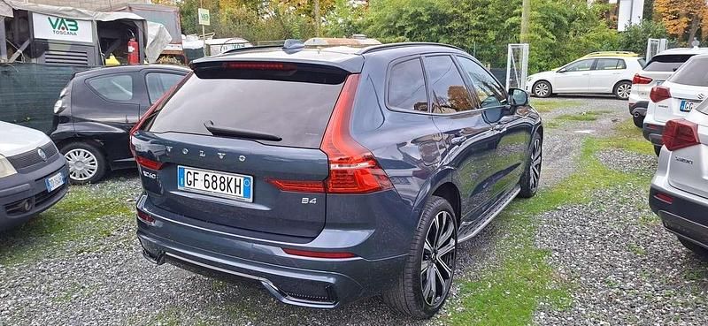 Usata Volvo XC60 Inscription 197 CV (144 kW) 2021 Blu SUV