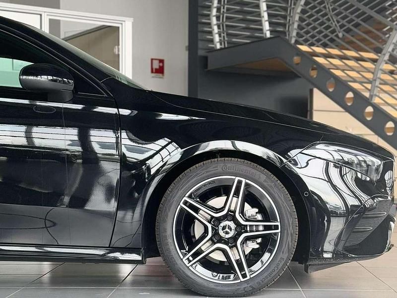 Nuova Mercedes A180 Advanced 116 CV (85 kW) 2025 Argento hightech Berlina
