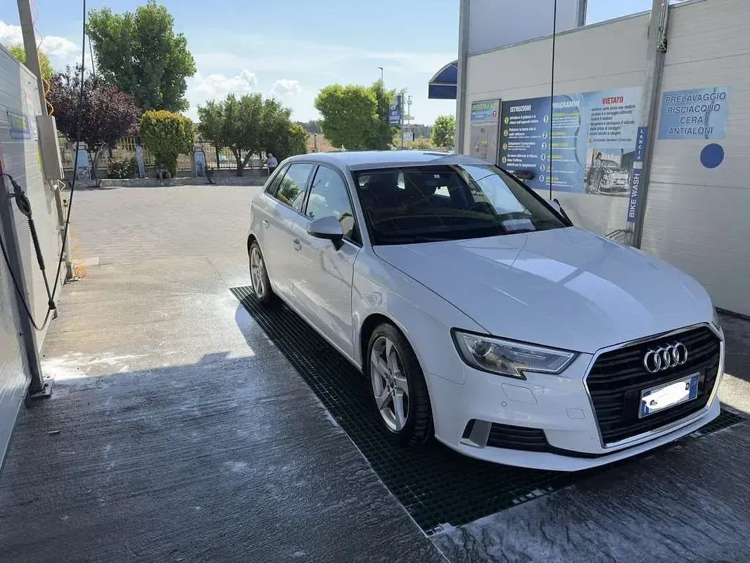 Usata Audi A3 Business 116 CV (85 kW) 2017 Berlina