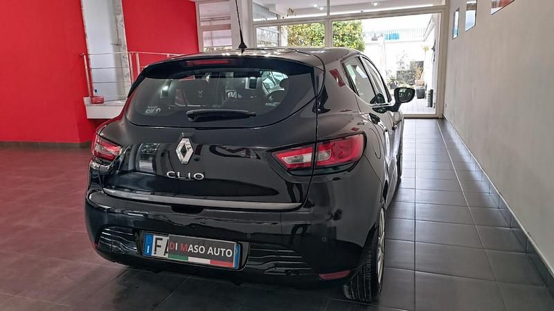Usata Renault Clio IV 75 CV (55 kW) 2015 Nero Berlina