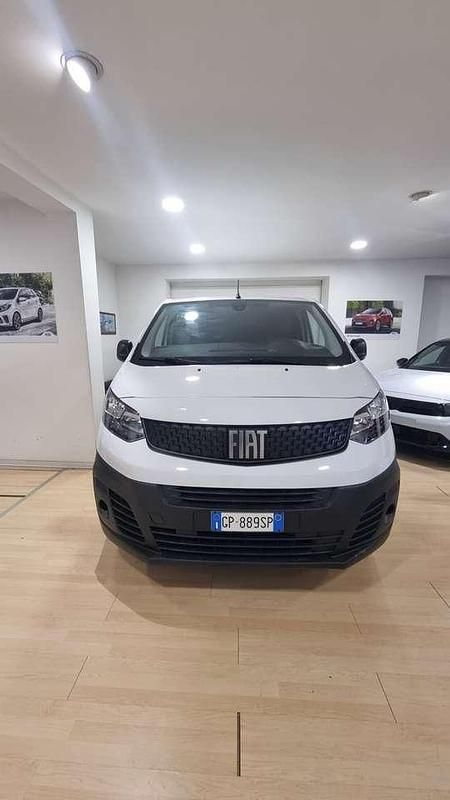 Usata Fiat Scudo 144 CV (105 kW) 2023 Bianco Furgone