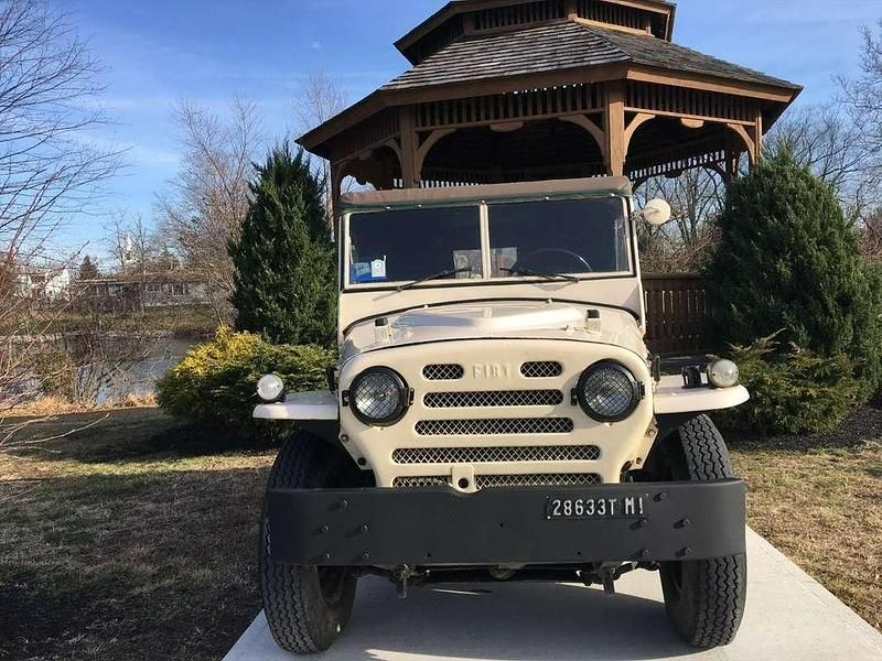 Usata Fiat Campagnola 80 CV (58 kW) 1983 Bianco SUV