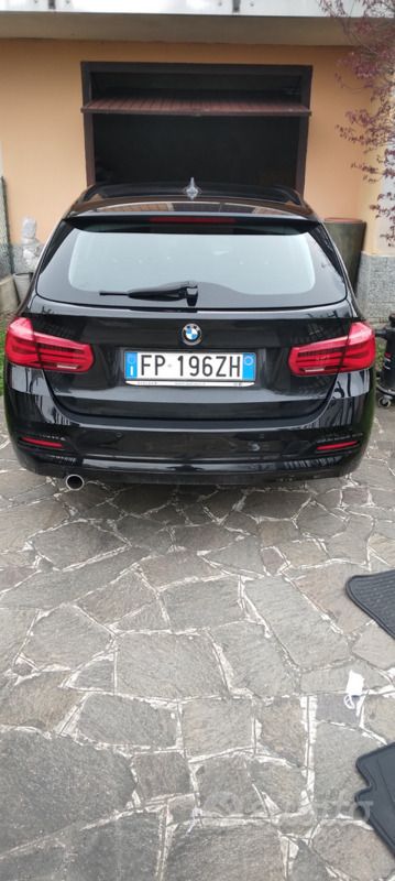Usata BMW 318 Advantage 150 CV (110 kW) 2018 Nero Station wagon