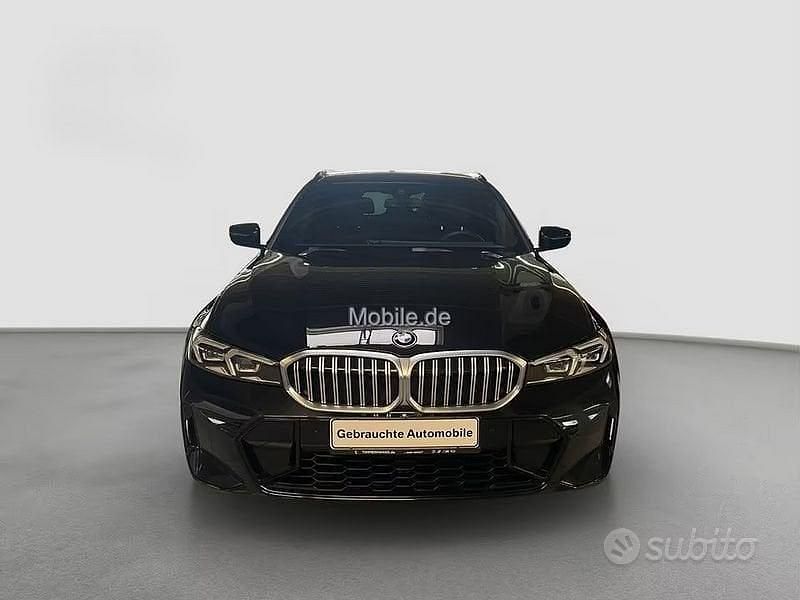 Usata BMW 320e M Sport 190 CV (139 kW) 2025 Nero Station wagon