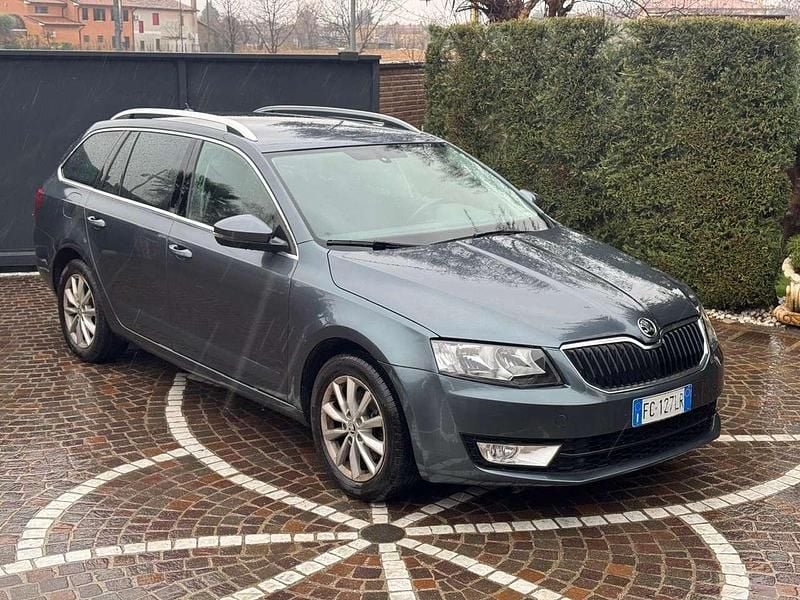 Usata Skoda Octavia Ambition 110 CV (80 kW) 2016 Other Station wagon
