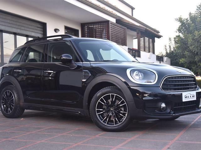 Nero(met.) Usata 2020 Mini Cooper D Countryman Business SUV | 18.300 € (Buon prezzo) - Immagine 1/4