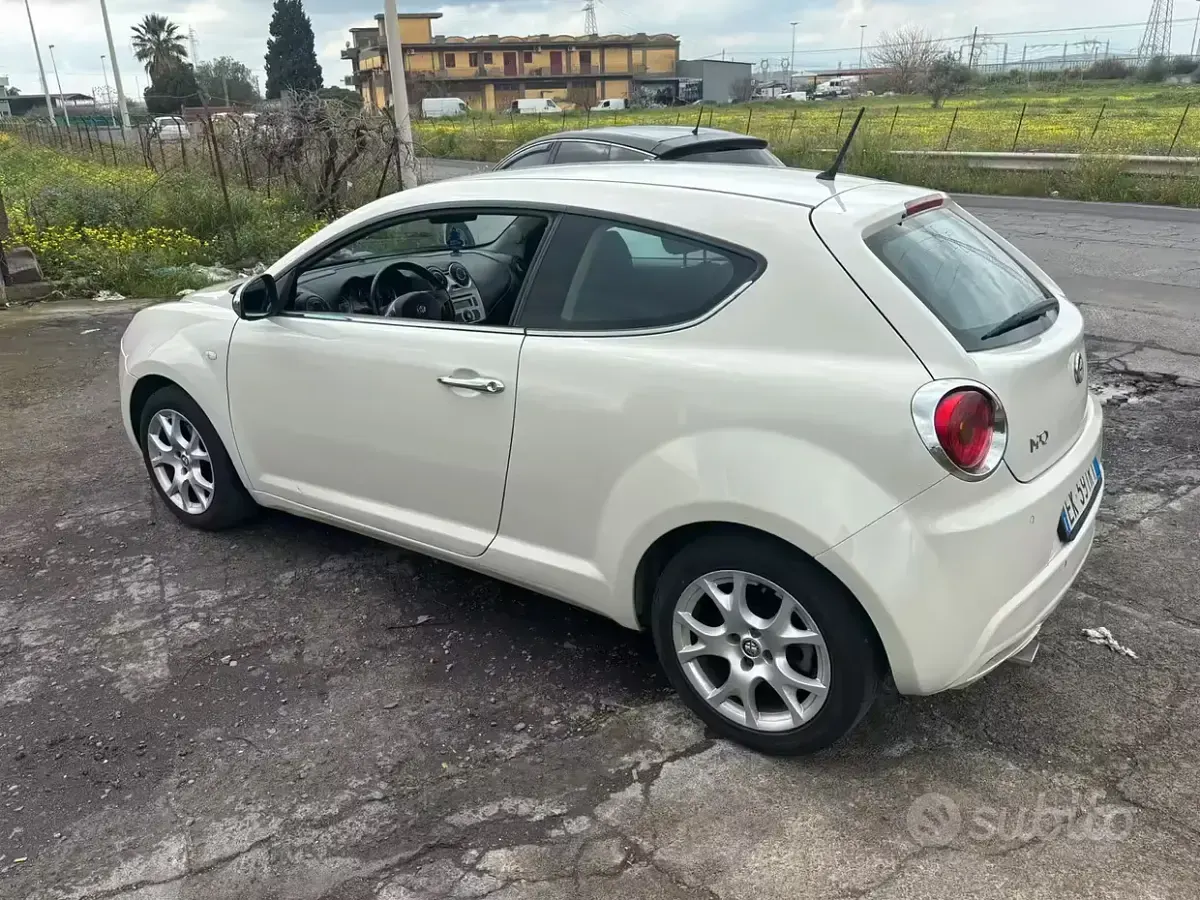Usata Alfa Romeo MiTo 95 CV (69 kW) 2012 Bianco Utilitaria