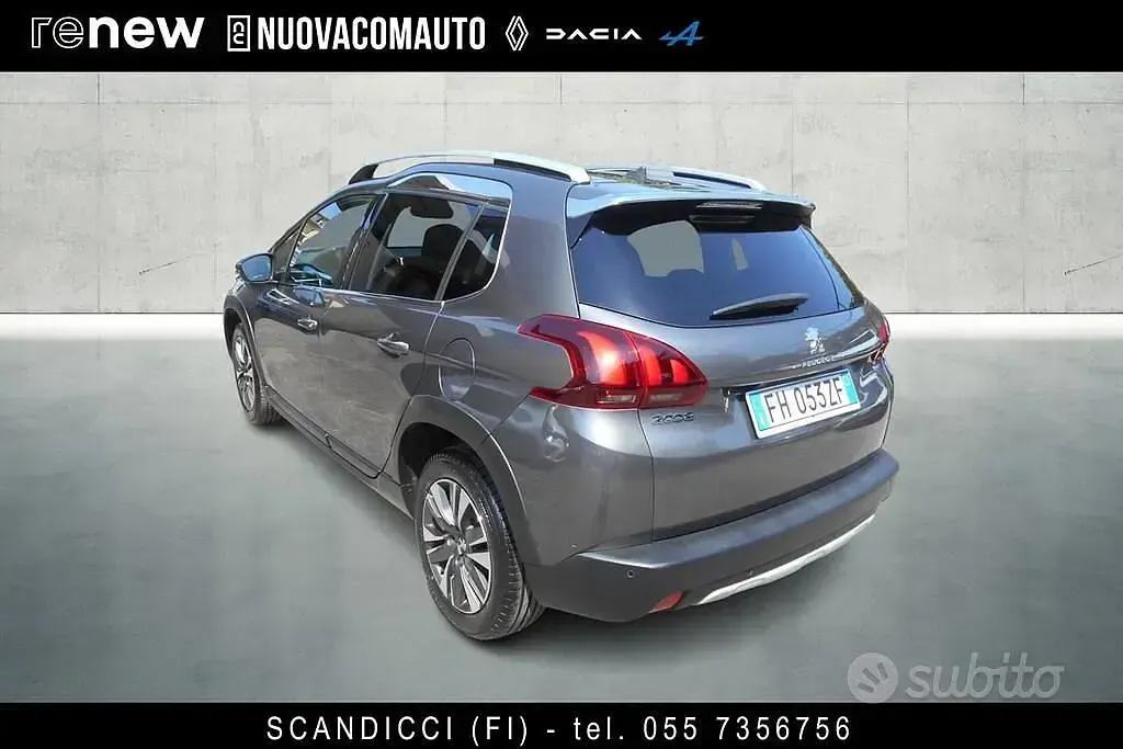 Usata Peugeot 2008 Allure 82 CV (60 kW) 2017 Grigio SUV