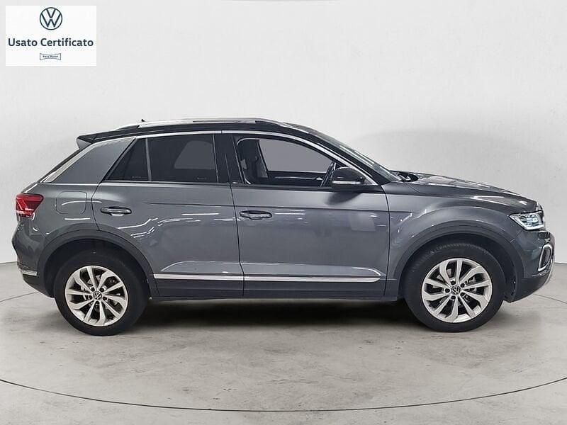 Usata VW T-Roc Style 110 CV (80 kW) 2023 Grigio SUV