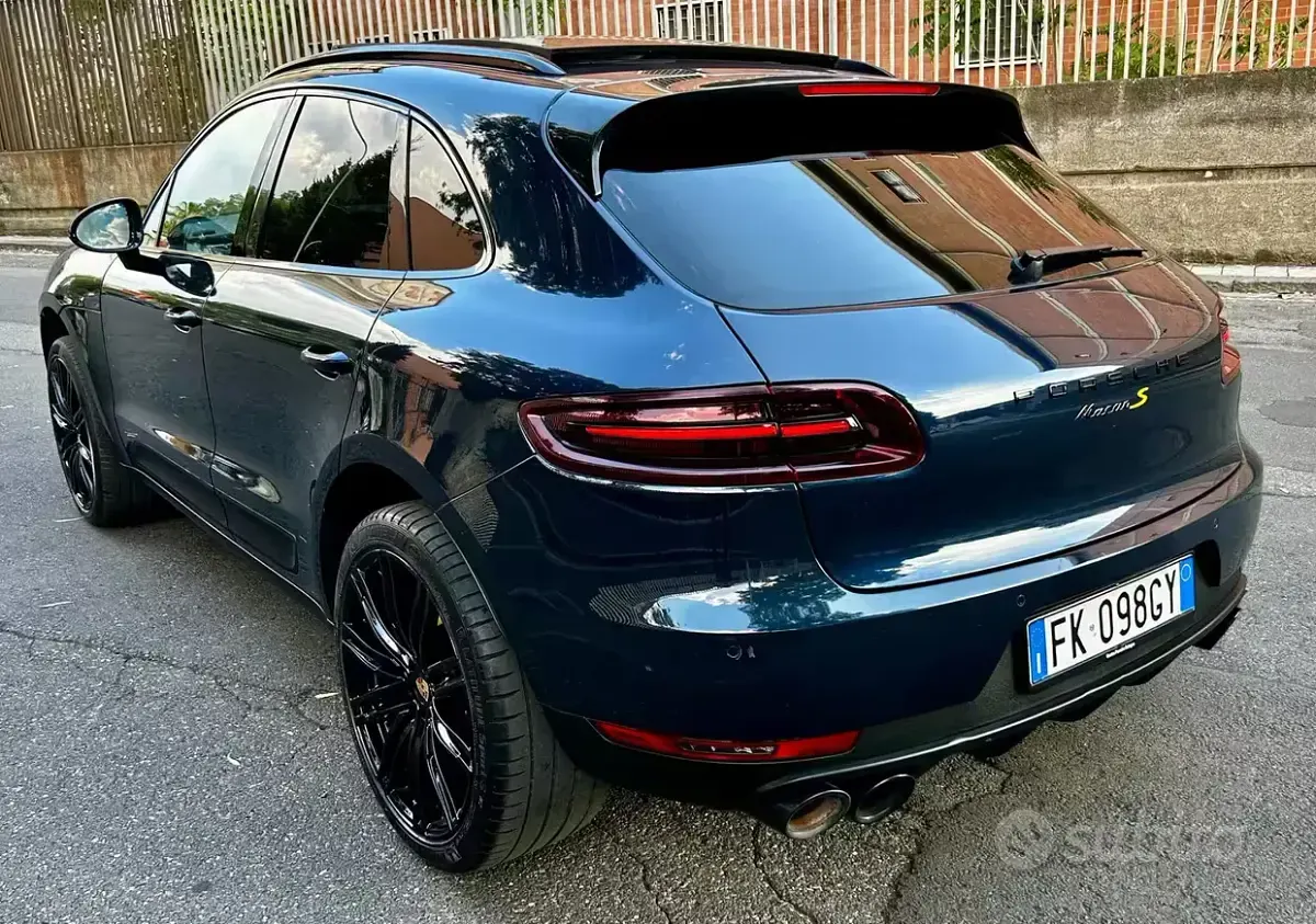 Usata Porsche Macan 250 CV (183 kW) 2018 Blu SUV