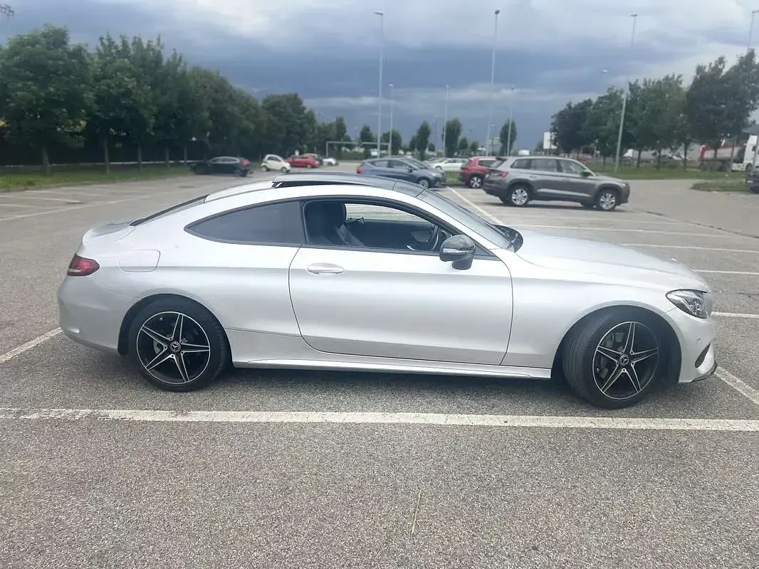 Usata Mercedes C180 156 CV (114 kW) 2017 Coupé