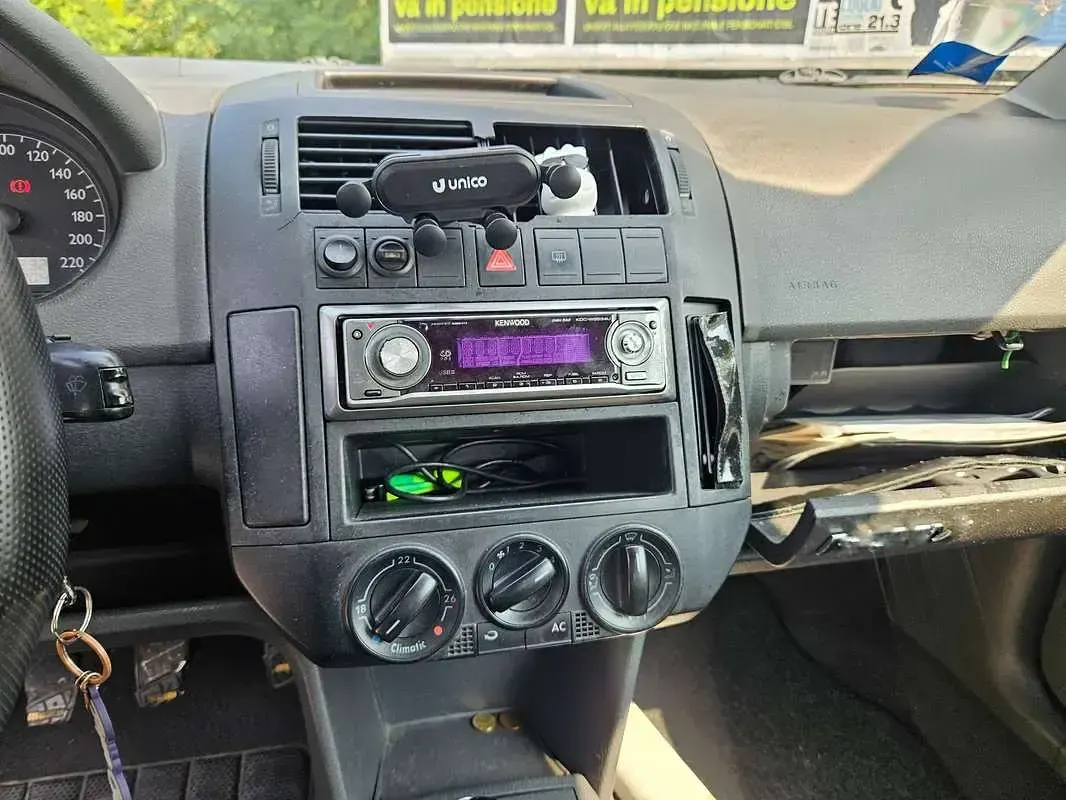 Usata VW Polo 75 CV (55 kW) 2005 Grigio Utilitaria