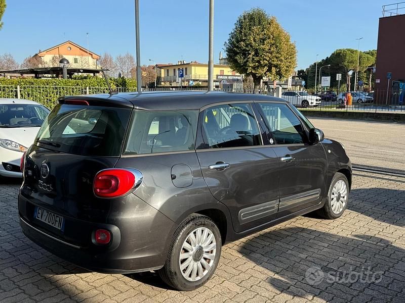 Usata Fiat 500L Lounge 105 CV (77 kW) 2014 Nero Monovolume