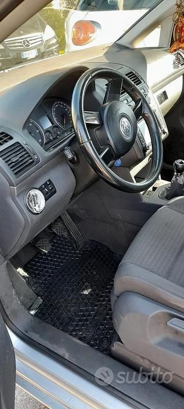 Usata VW Touran 136 CV (100 kW) 2006 Monovolume