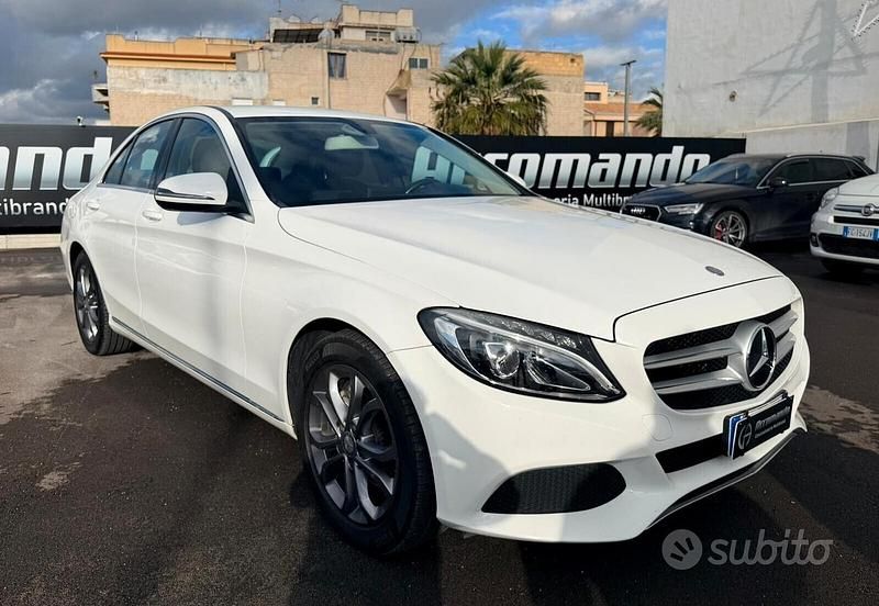 Usata Mercedes C220 Exclusive 169 CV (124 kW) 2017 Bianco Berlina