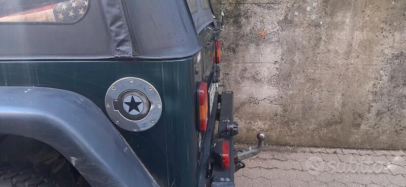 Usata Jeep Wrangler Sport 177 CV (130 kW) 1999 Verde SUV