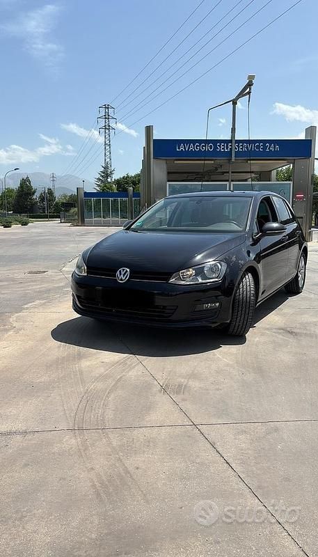 Usata VW Golf VII 125 CV (91 kW) 2014 Nero Utilitaria