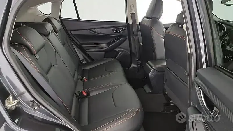 Usado Subaru XV Premium 156 CV (114 kW) 2018 Negro SUV