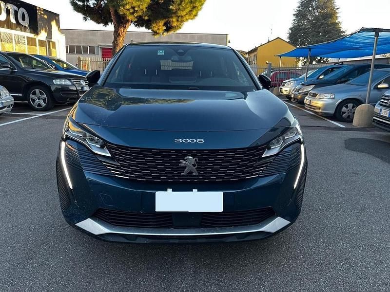 Usata Peugeot 3008 Allure 131 CV (96 kW) 2023 Blu SUV