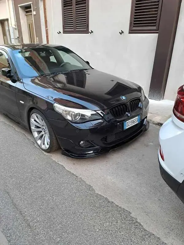 Usata BMW 535 M Sport 272 CV (200 kW) 2006 Bluazzurro Berlina