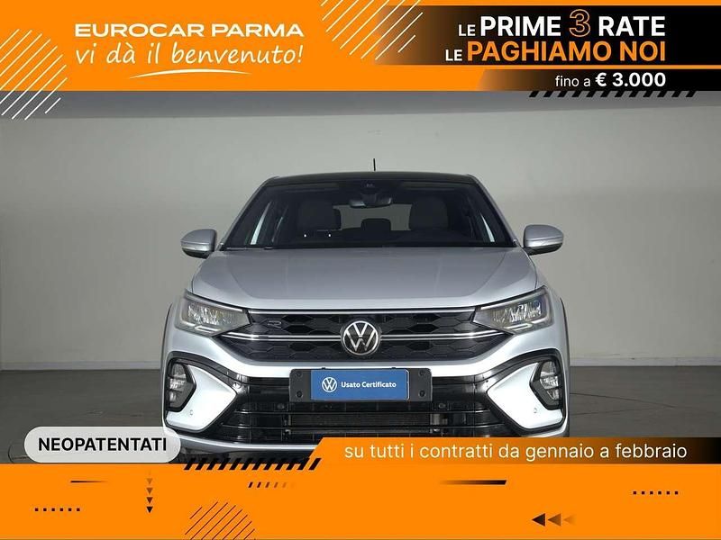 Usata VW Taigo R-line 116 CV (85 kW) 2025 Reflex silver metallizzato SUV