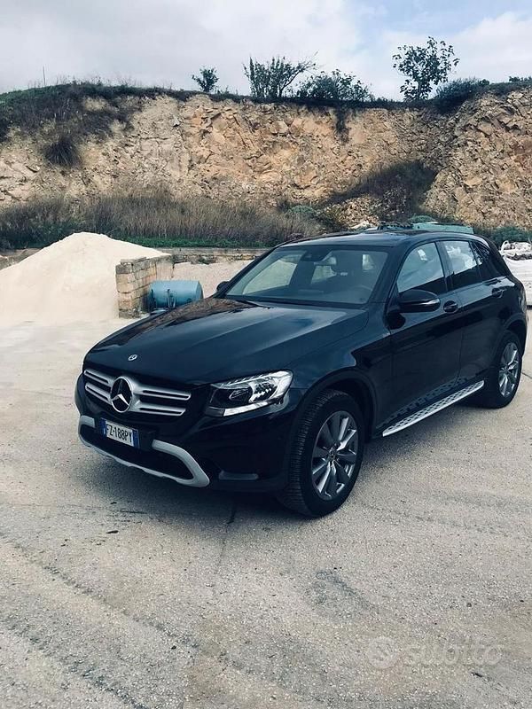 Usata Mercedes GLC250 2020 Nero SUV
