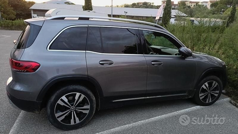 Usata Mercedes GLB200 2021 Grigio SUV
