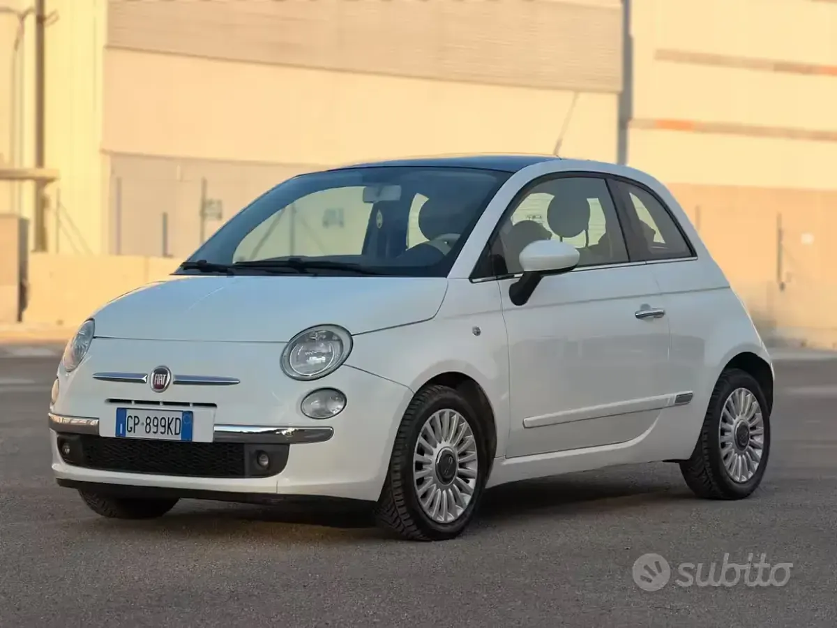 Usata Fiat 500 Lounge 69 CV (50 kW) 2009 Cabrio