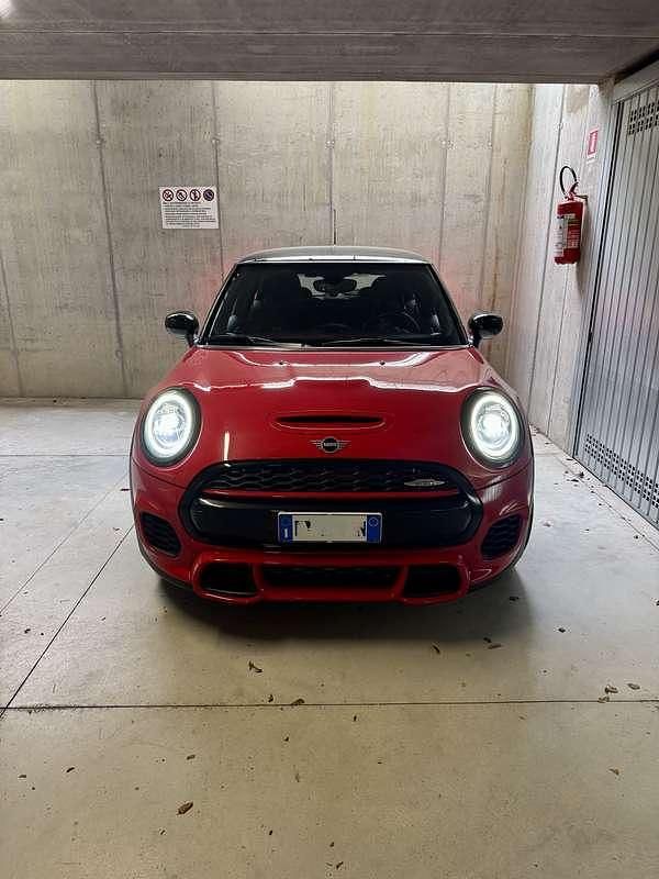 Usata Mini John Cooper Works 231 CV (169 kW) 2019 Rosso Utilitaria