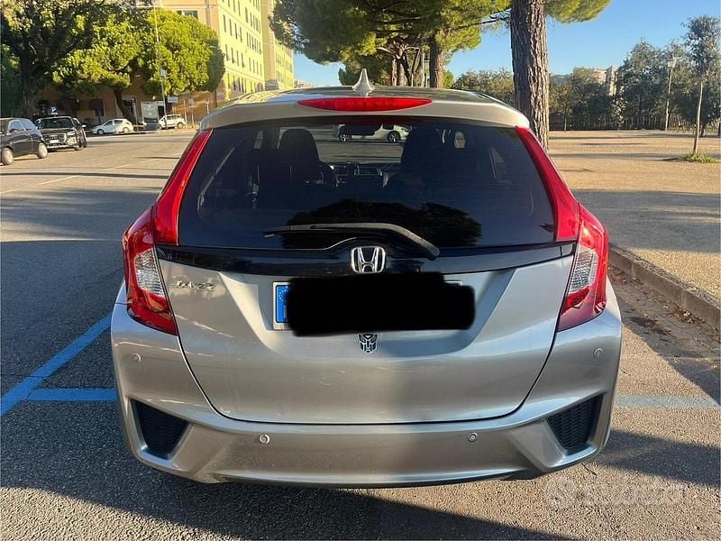 Usata Honda Jazz Elegance 102 CV (75 kW) 2017 Utilitaria