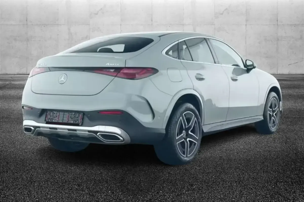Usata Mercedes GLC300e AMG Line Premium 313 CV (230 kW) 2025 Grigio SUV
