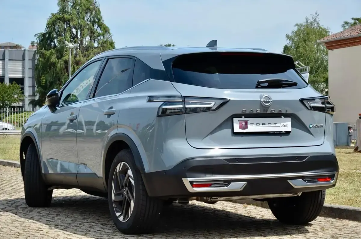 Usata Nissan Qashqai N-Connecta 205 CV (150 kW) 2026 Grigio SUV