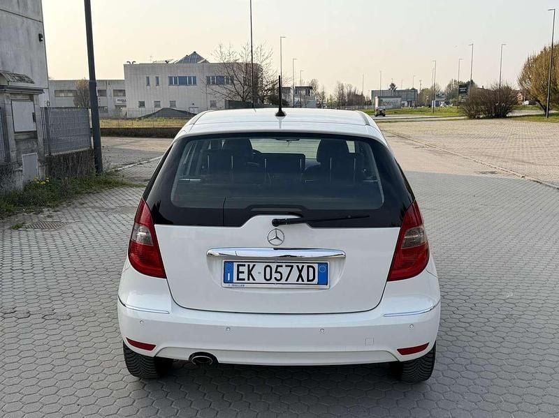 Usata Mercedes A180 Executive 109 CV (80 kW) 2011 Other Monovolume