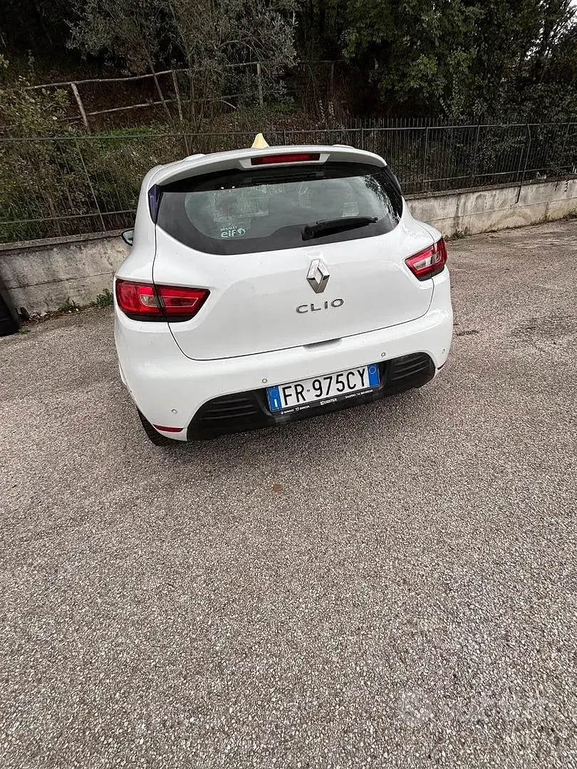 Usata Renault Clio IV 48 CV (35 kW) 2018 Bianco Berlina